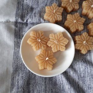 Snow flake tealight candle set.